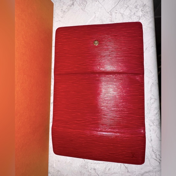 Louis Vuitton Long Red EPI Wallet - Picture 5 of 13